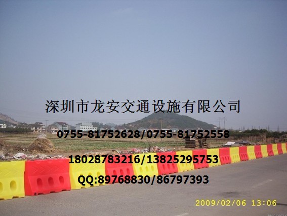 高明水馬，深圳水馬，廣州水馬廠家，中山防撞水馬，東莞水馬廠家