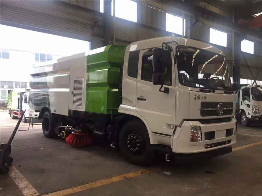 湖北隨州東風(fēng)天錦16方道路洗掃車價(jià)格