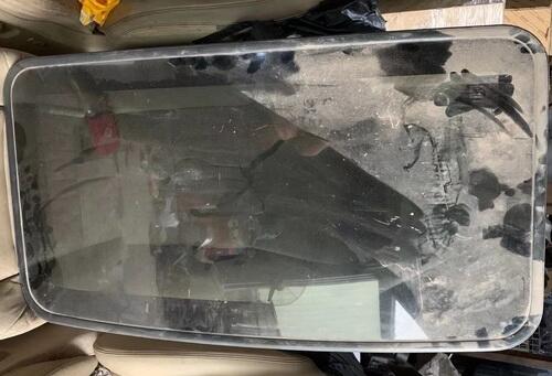 霸道120天窗玻璃 發(fā)電機(jī) 雨刮連動(dòng)桿 汽油泵 水泵