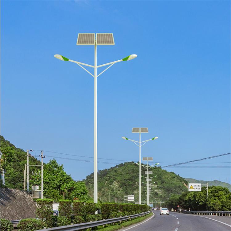 廠家戶外照明庭院燈LED鋰電池路燈一體化20瓦30瓦太陽(yáng)能路燈
