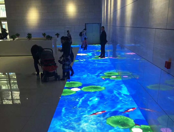 3d全息投影戶外墻面地面沉浸式投影設(shè)備5d互動游戲投影