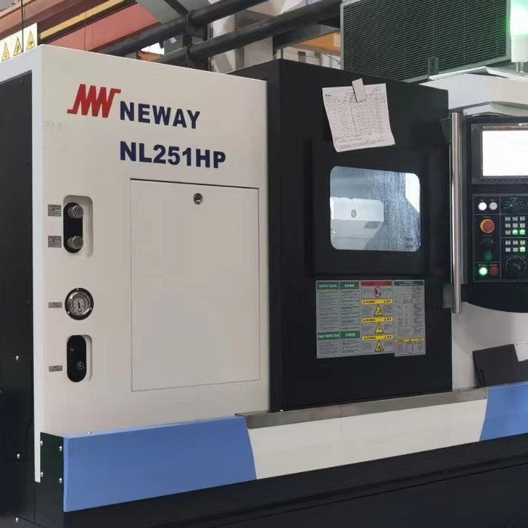 蘇州紐威立式加工中心VM1260S紐威銷(xiāo)售售后服務(wù)