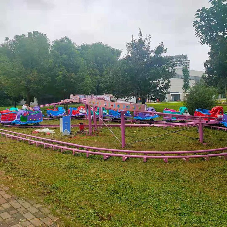 太空穿梭又名兒童爬山車景區(qū)公園大型軌道游樂設備雙環(huán)滑行軌道