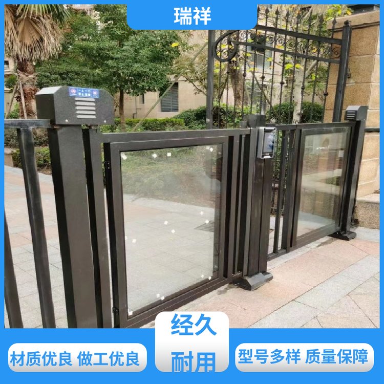 瑞祥門衛(wèi)電動?xùn)艡诠芾碥嚺谱R別圓弧單機芯翼閘廠家