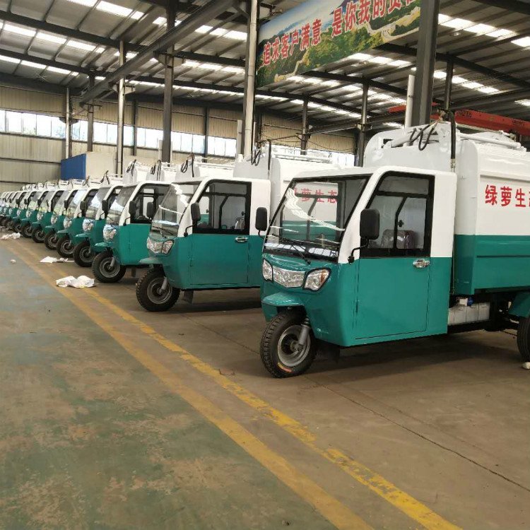 自裝卸小型垃圾清運(yùn)車(chē)掛桶垃圾車(chē)環(huán)衛(wèi)垃圾運(yùn)輸車(chē)廠家